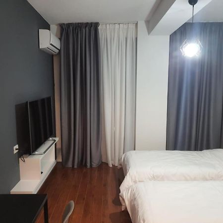 Modern Apartment Korca 3 外观 照片