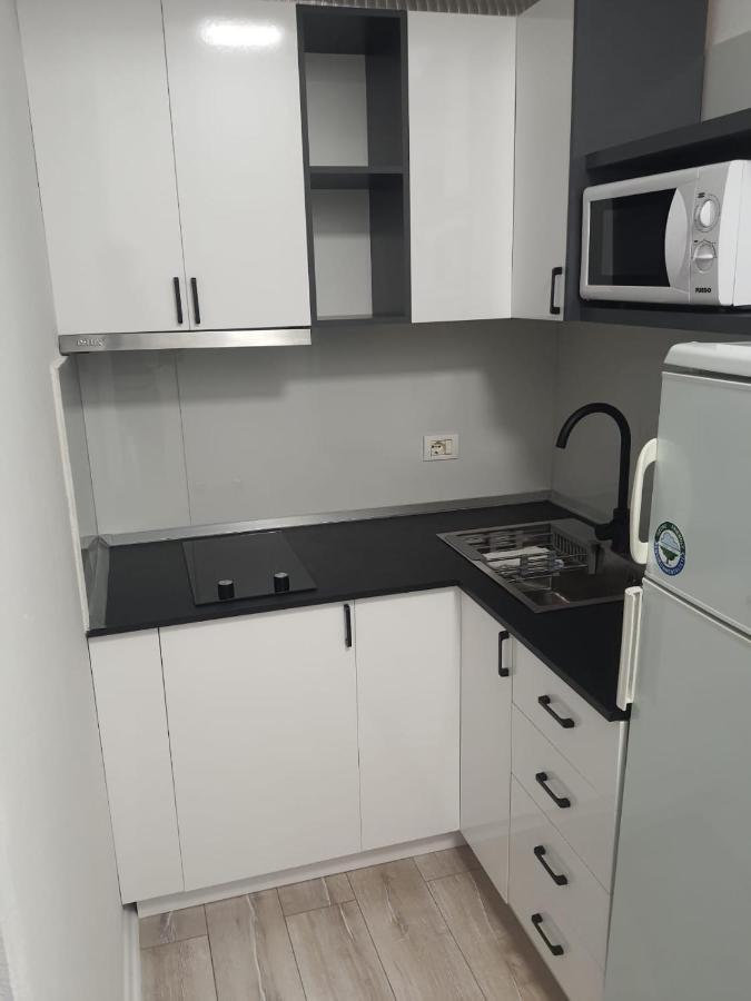 Modern Apartment Korca 3 外观 照片